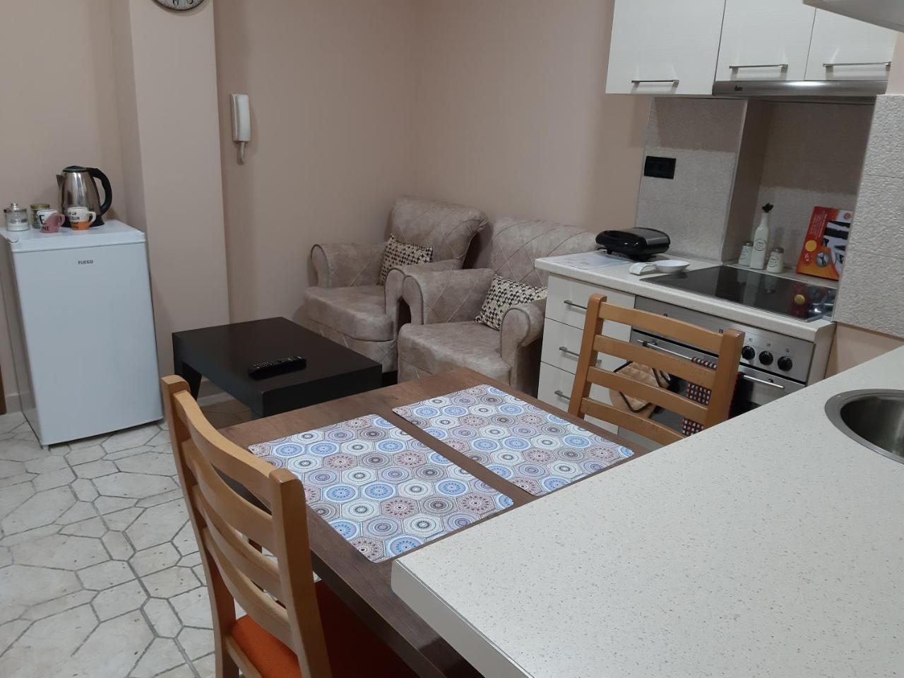 Alindro City Center Apartment 2 Tirana Eksteriør billede